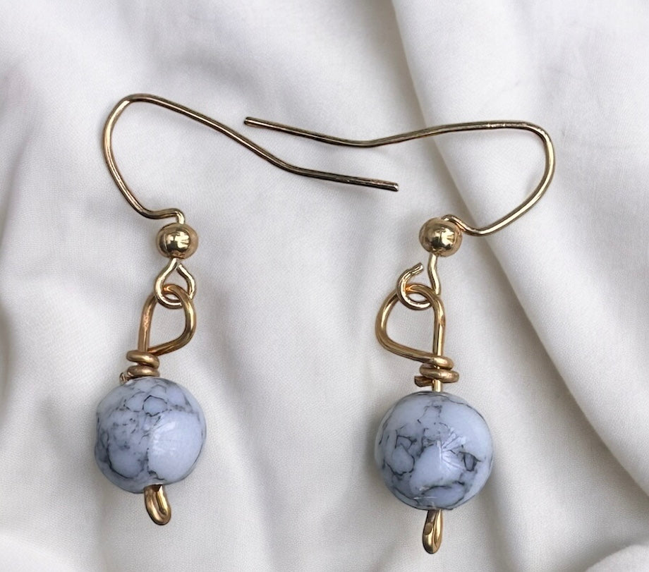 .Gemstone Earring.