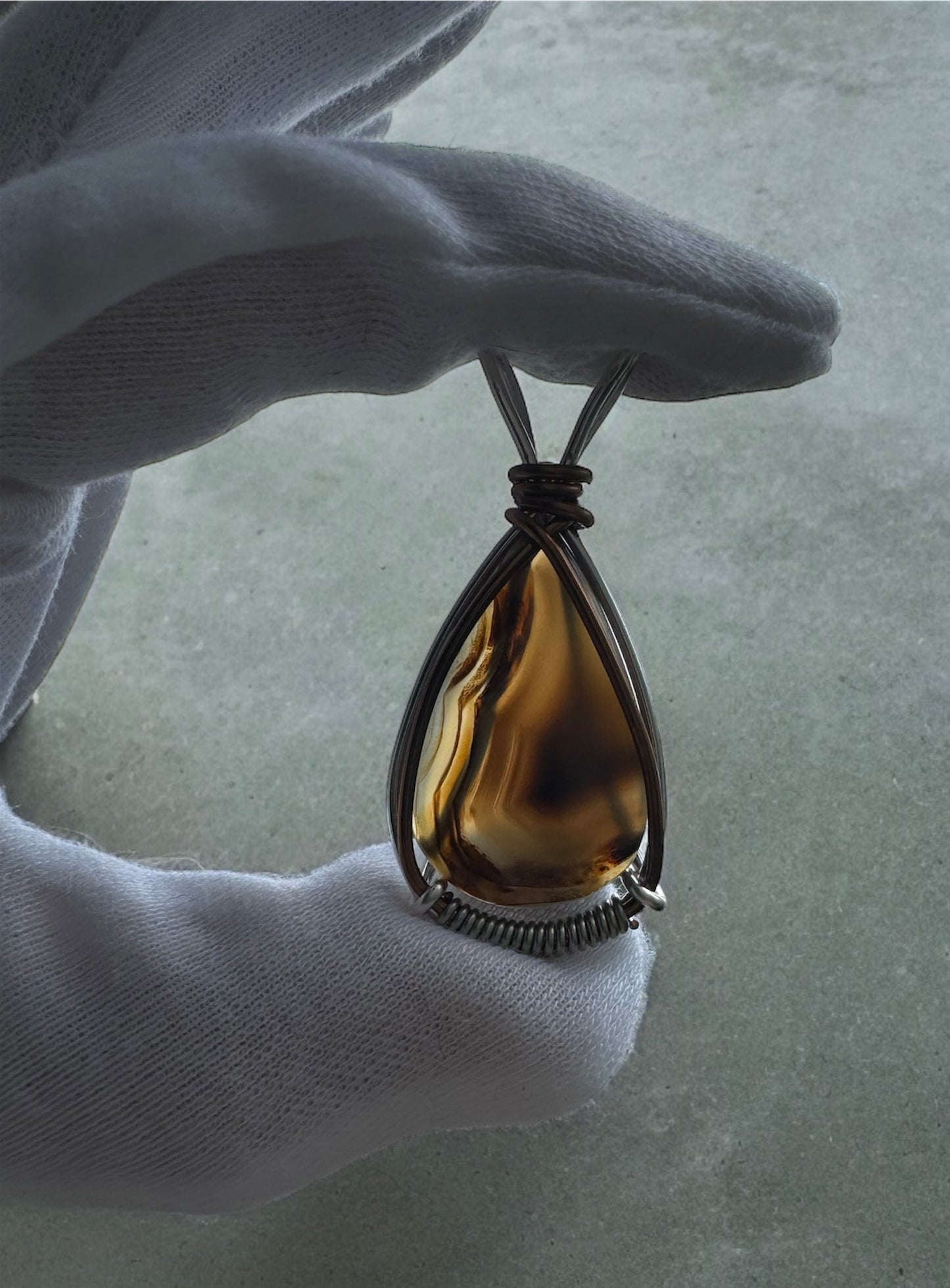 .Montana Agate Pedant.