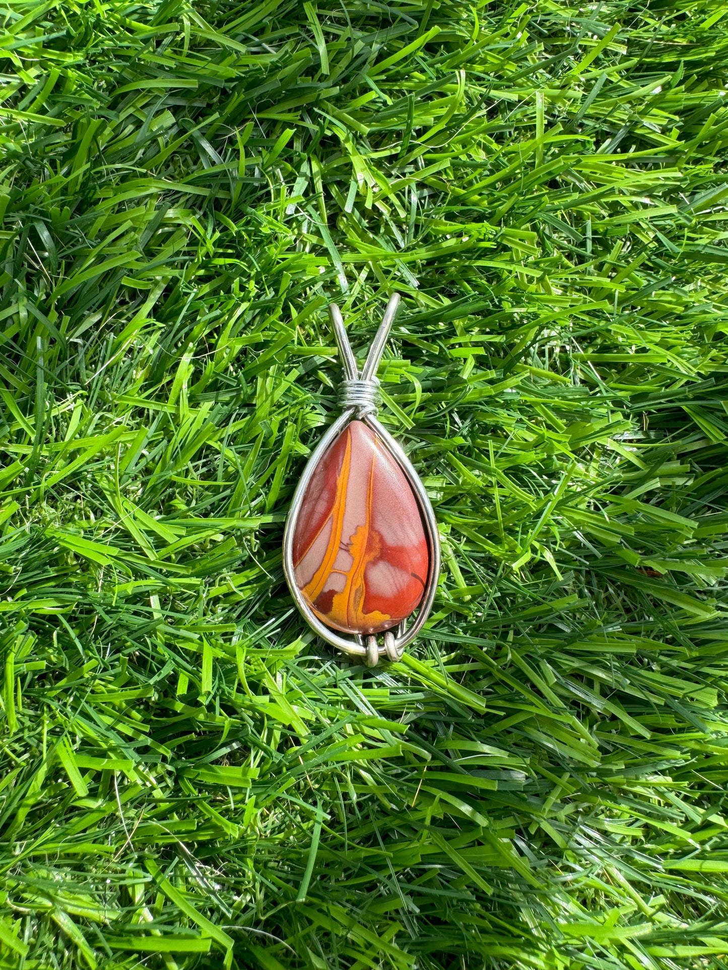 .Mookite Pendant.