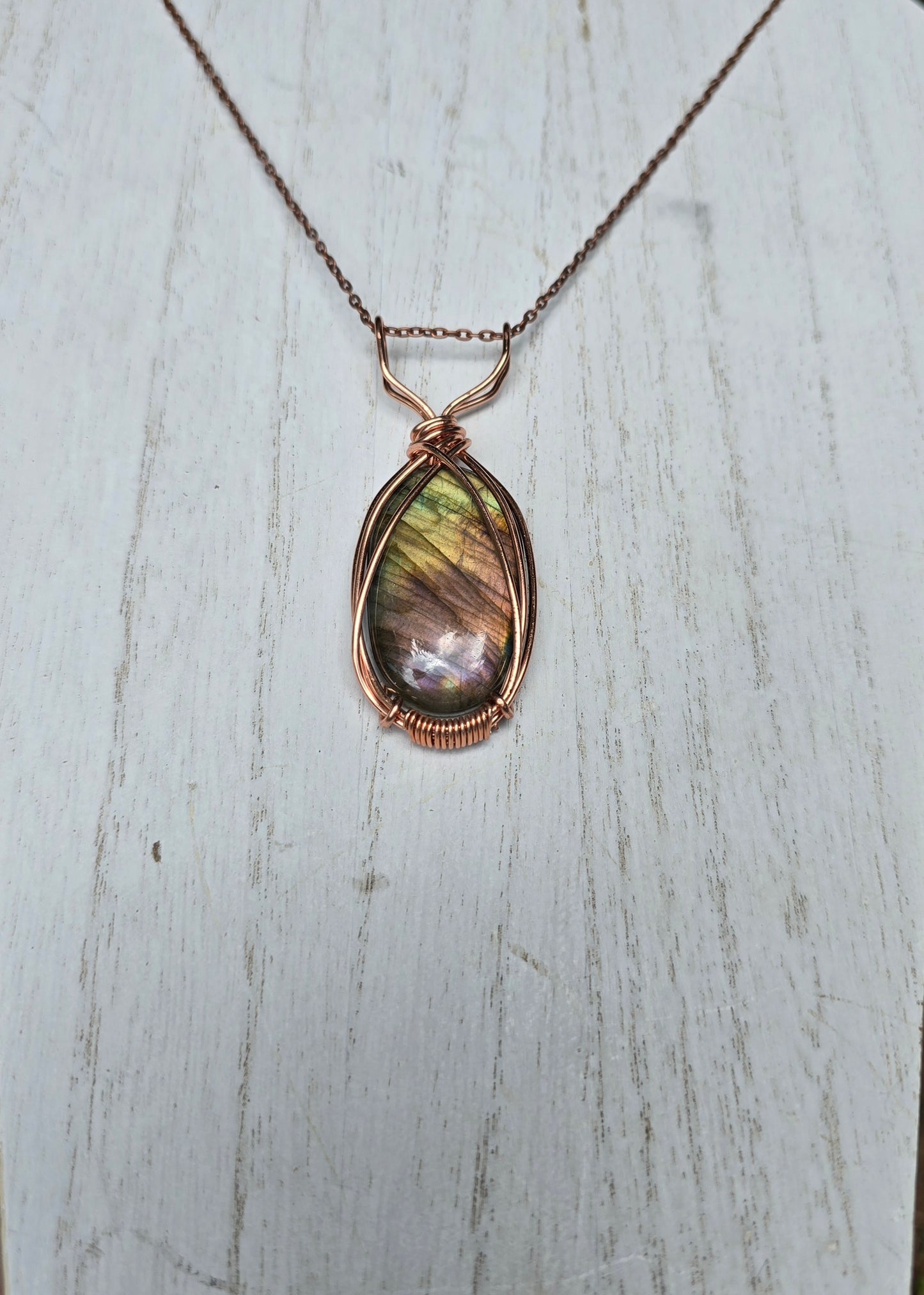 .Labradorite Pendant.
