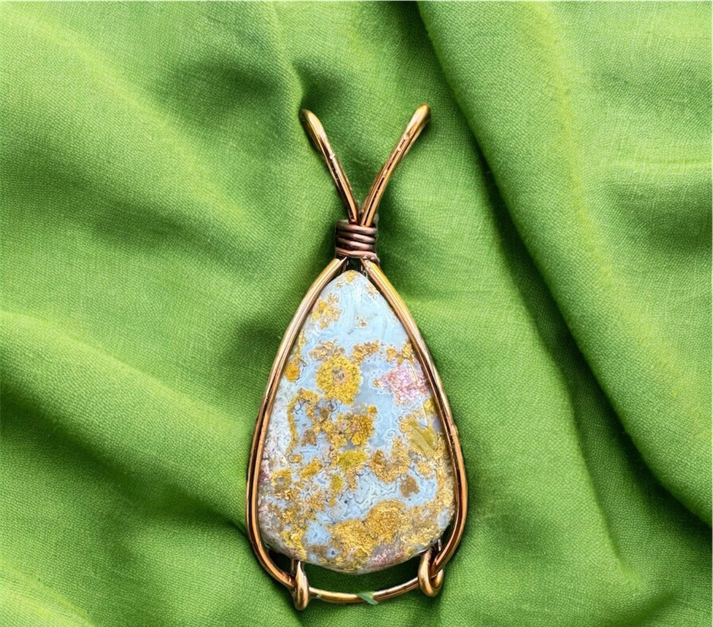 .Moss Agate Pendant.