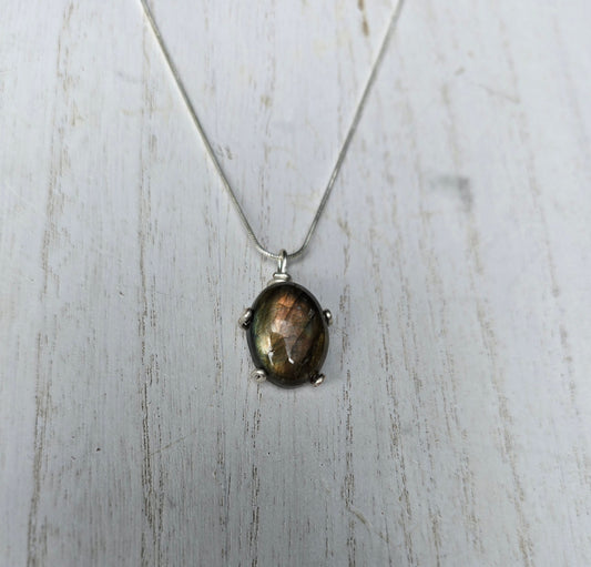.Labradorite Pendant.