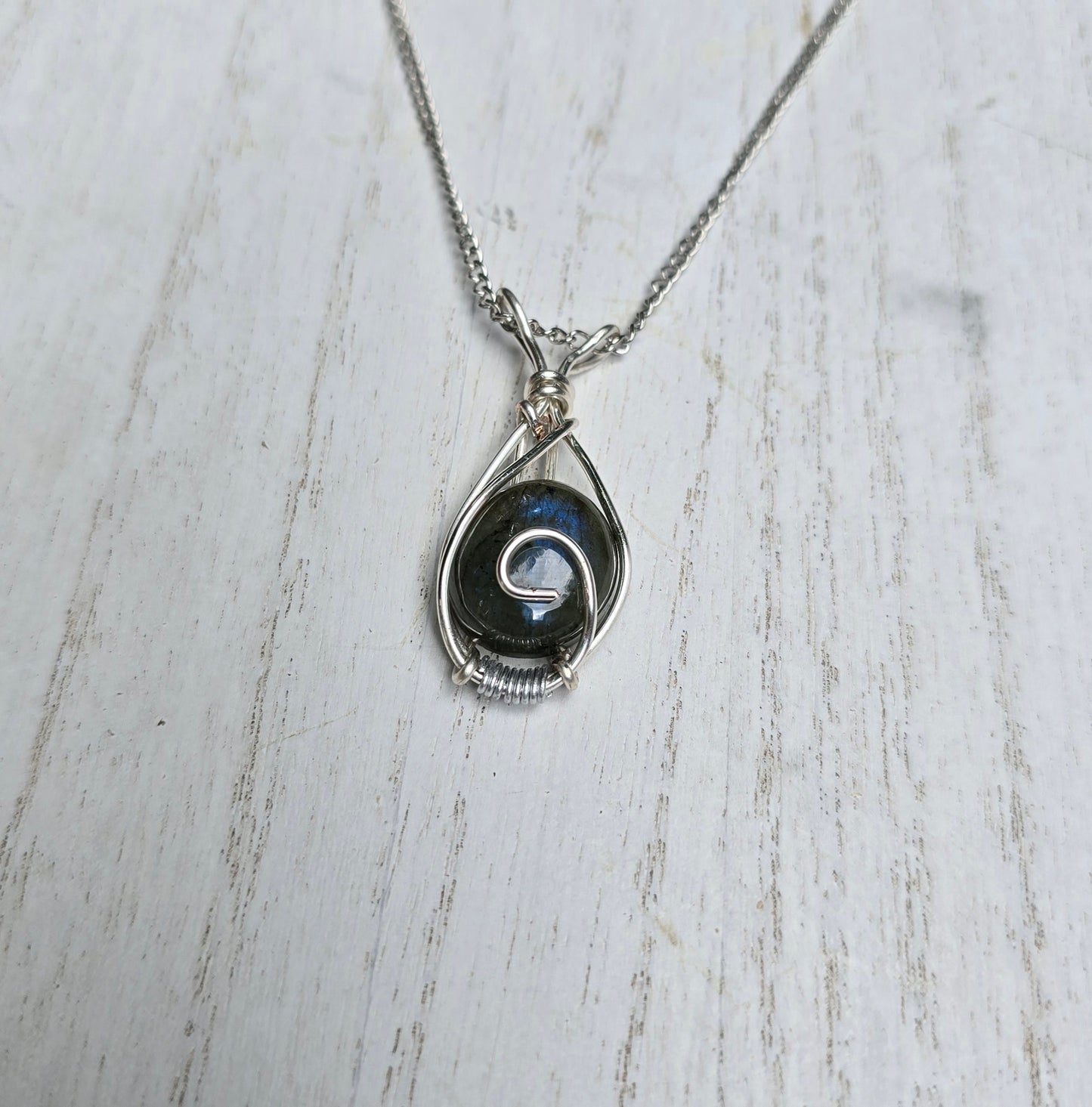 .Labradorite Pendant.