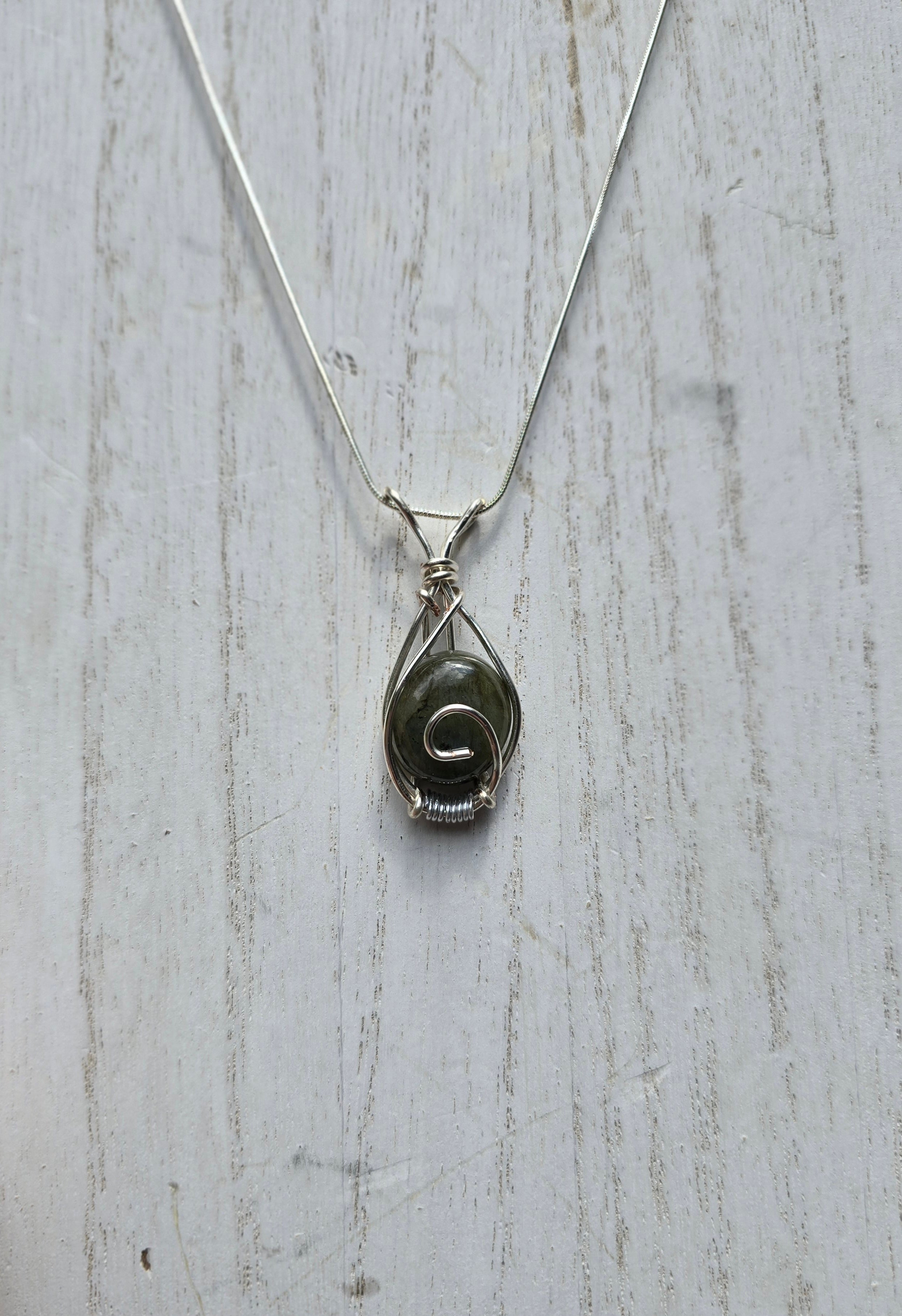 .Labradorite Pendant.